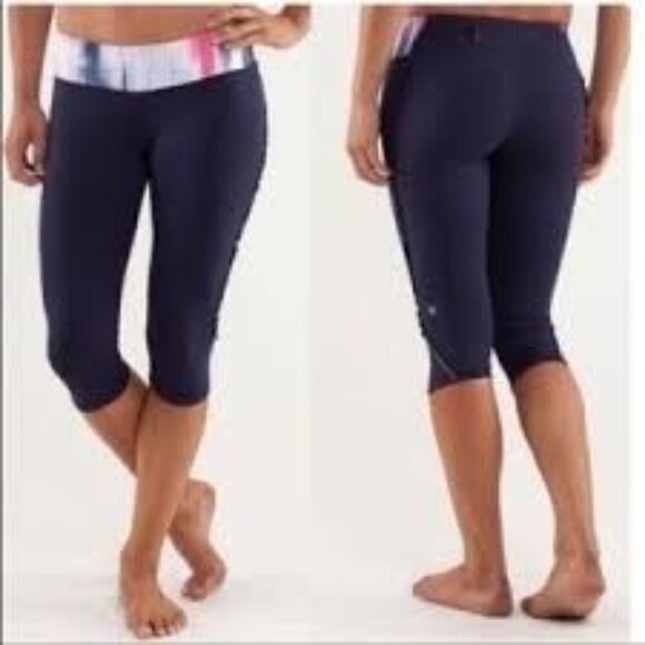 Lululemon Fast & Free Crop Leggings Size 8 Navy - Picture 1 of 12